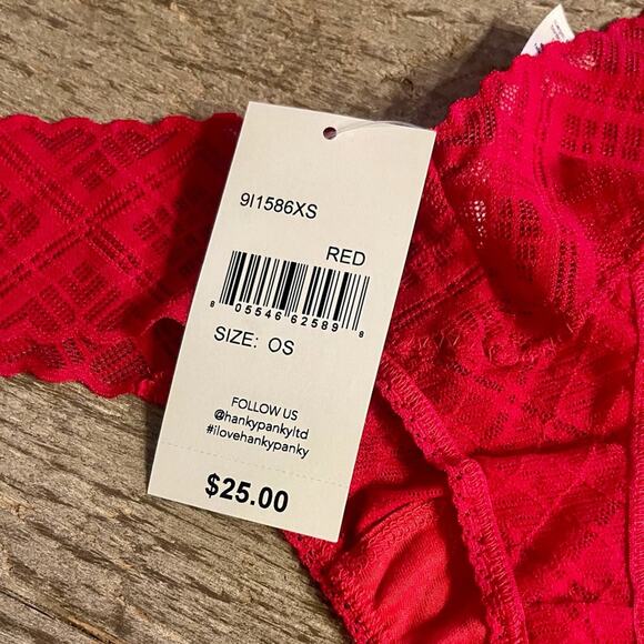 Hanky Panky Signature Low Rise Thong. - Picture 6 of 6